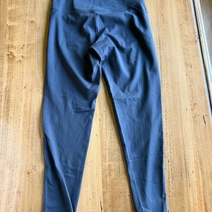 Girlfriend collective leggings